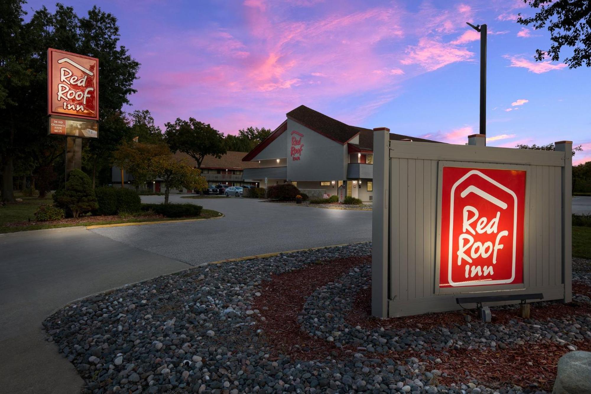 Red Roof Inn Cleveland - Уестлейк Екстериор снимка