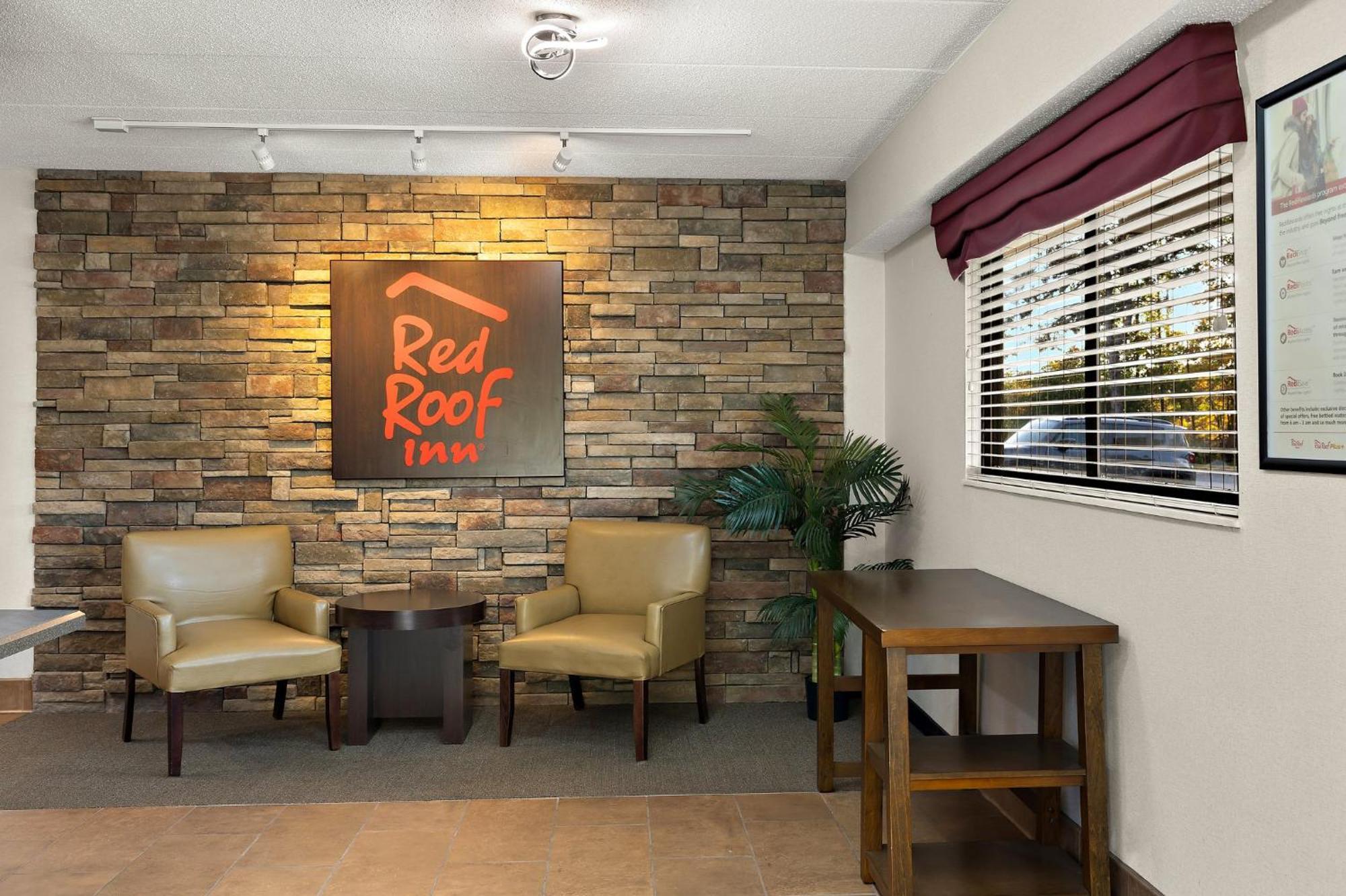 Red Roof Inn Cleveland - Уестлейк Екстериор снимка